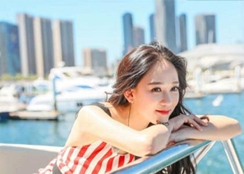 演员 陈乔恩